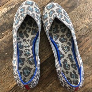 Retired Gray Leopard Rothy’s